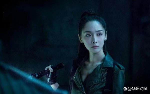 开yun体育网 只见他手持黑金古刀-开云(中国)kaiyun体育网址-登录入口